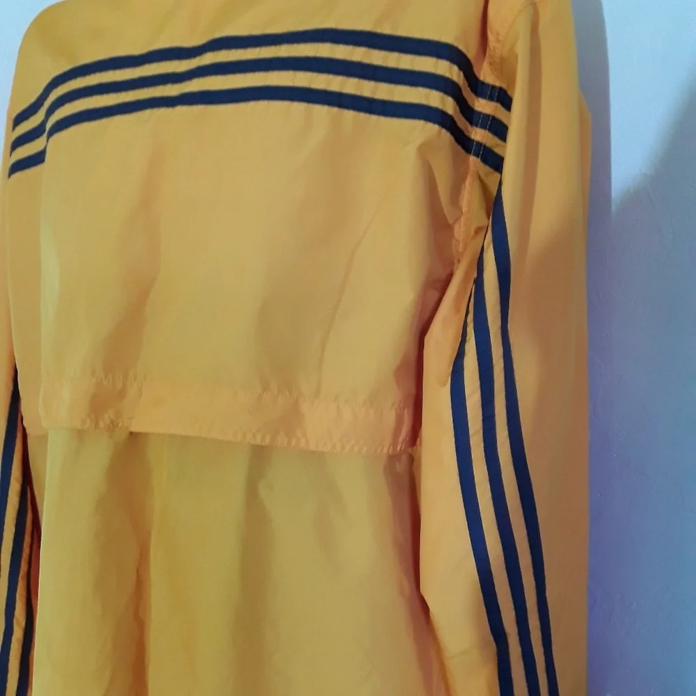 Vintage Adidas men  orange long sleeve polyester jacket snap size XL